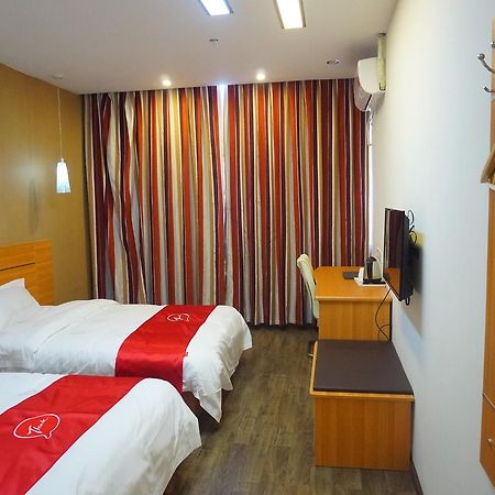 Thank Inn Chain Hotel Guizhou Zunyi Huichuan District Huichuan Avenue Buitenkant foto