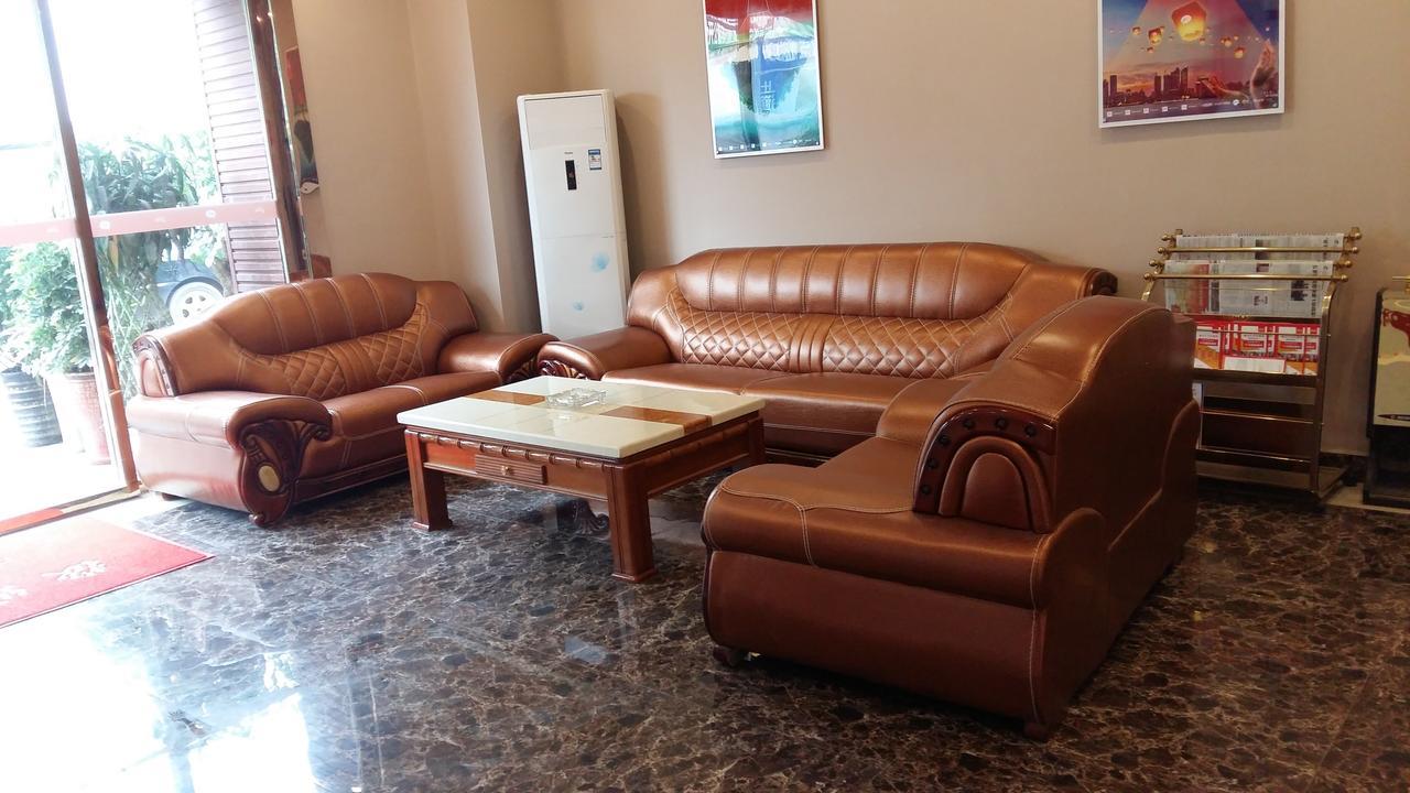 Thank Inn Chain Hotel Guizhou Zunyi Huichuan District Huichuan Avenue Buitenkant foto